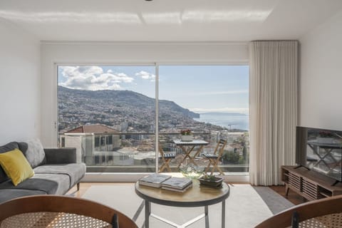 The Work of Picasso Condominio in Funchal