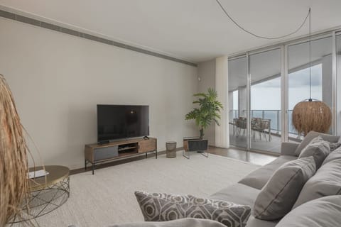 Palm Terrace Condo in Funchal