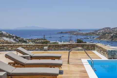 Sea Breeze on Stone Apartment in Mykonos, Mikonos 846 00, Greece