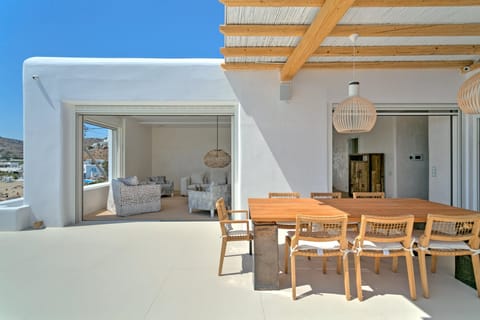 Hercules' Oasis Apartment in Mykonos, Mikonos 846 00, Greece