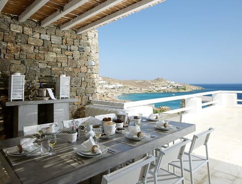 Shells & Shingle  Apartment in Mykonos, Mikonos 846 00, Greece