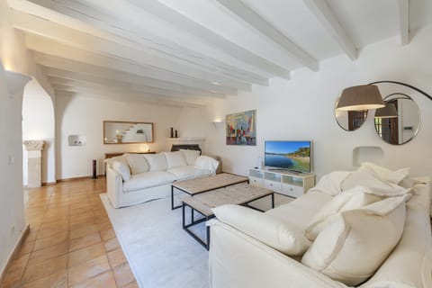 Stepping Stones & Splendour Apartment in Raiguer