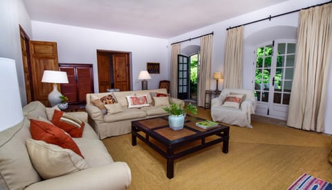 A Touch of Tradition  Apartment in Marbella