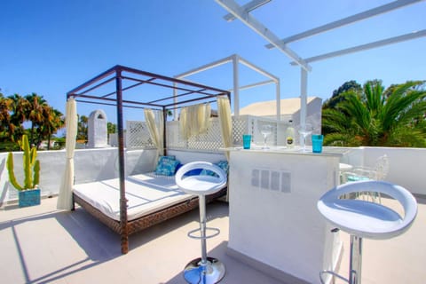 White Tiger's Eye Apartment in Marbella