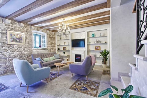 16th Century Sojourn Apartment in Cavtat