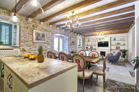 16th Century Sojourn Apartment in Cavtat