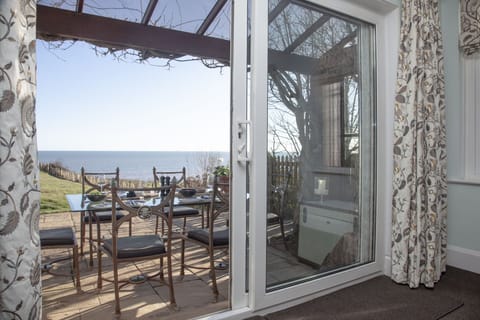 Fresh Sea Air  Apartment in Sidmouth