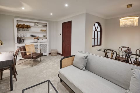 The Fantastic Fox  Apartment in Scarborough