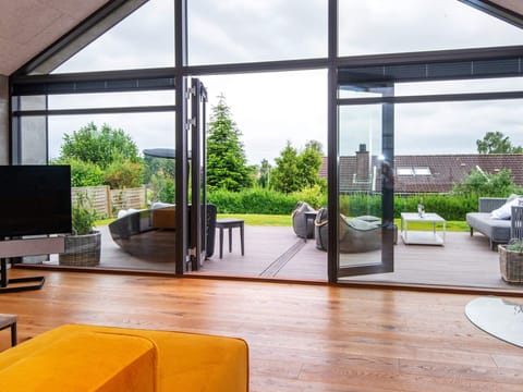 Garden & Glass Apartment in Region of Southern Denmark