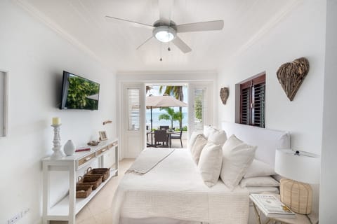 Ocean Orchestra Apartment in Saint James