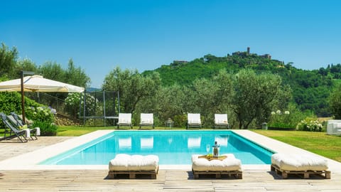 Tower Hill Worship Apartment in Umbria