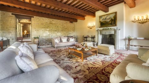 Tower Hill Worship Apartment in Umbria