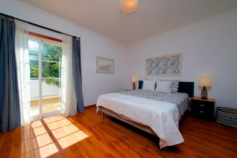 Sunny Serenity  Apartment in Tavira