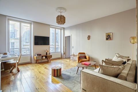 Gilded Cocoon Apartment in Paris