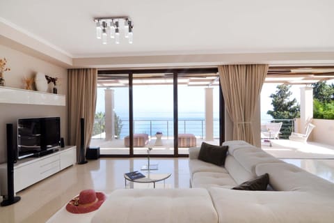 The More the Merrier Apartment in Corfu, Greece