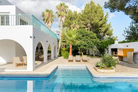 Pretty Green Eyes  Condo in Ibiza