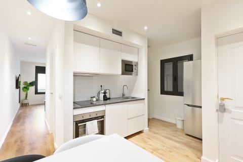 Moon Grey Apartment in L'Hospitalet de Llobregat