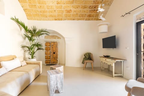 Walnut & Wine Apartment in Apulia