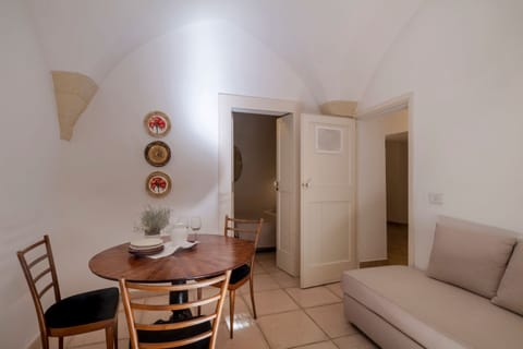 The City Courtyard Apartment in Lecce