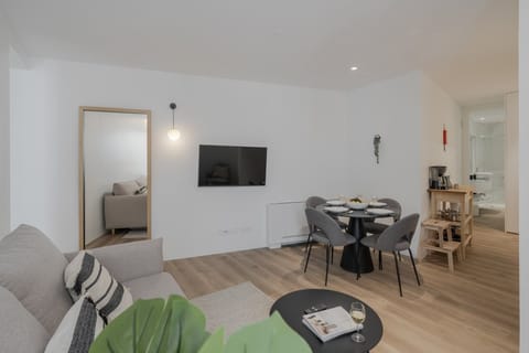 The Art Student Apartment in Funchal