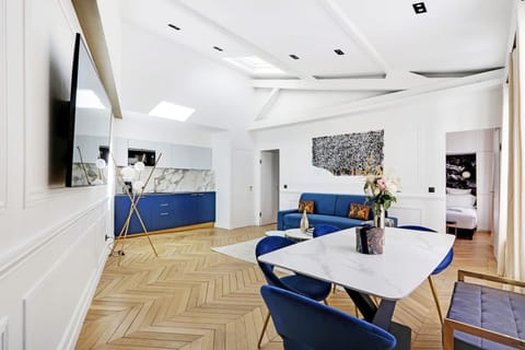 Parisian Sapphire Apartment in Paris