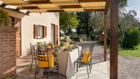 Rusticana Sonata Apartment in Tuscany