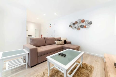 Pebble & Black Sands  Apartment in Funchal