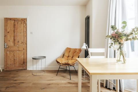 Creative Soul Apartment in London Borough of Hackney