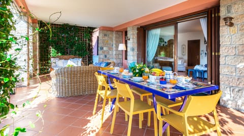 Depths of Joy Apartment in Torri del Benaco