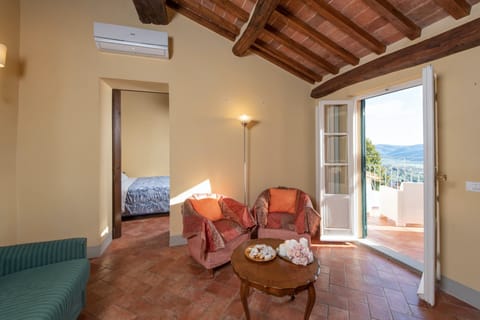 The Bello Apartment in Cortona