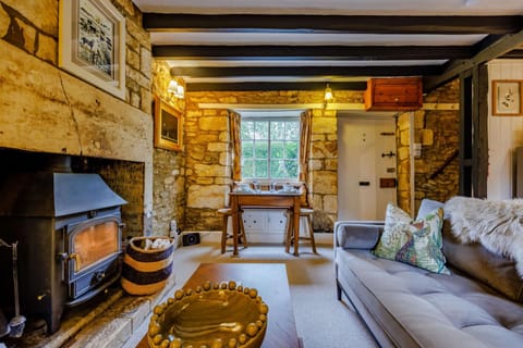 A Life So Simple Apartment in Chipping Campden