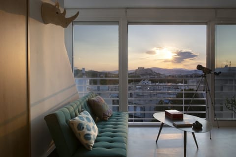 Constellations of the Gods Apartment in Athens