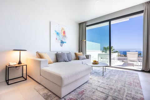 Sleek Sapphire Apartment in Costa del Sol