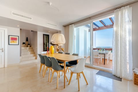 Tropical Ruby Apartment in Marbella