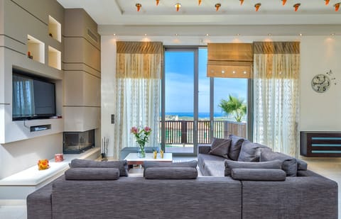 Athena Heights Apartment in Crete