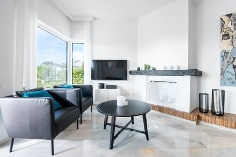 Beneath the Spanish Sun Apartment in Sitio de Calahonda