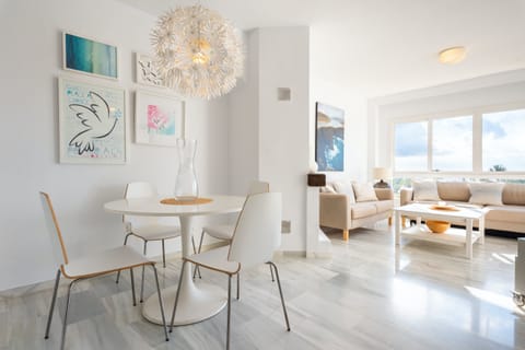 Sunny Fortune Apartment in Sitio de Calahonda