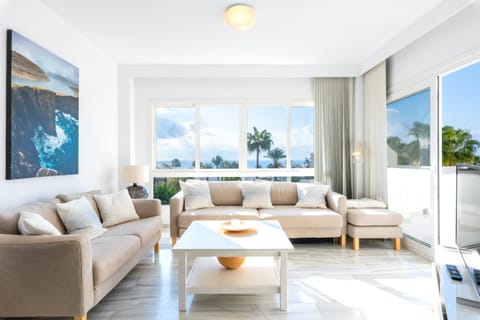 Sunny Fortune Apartment in Sitio de Calahonda