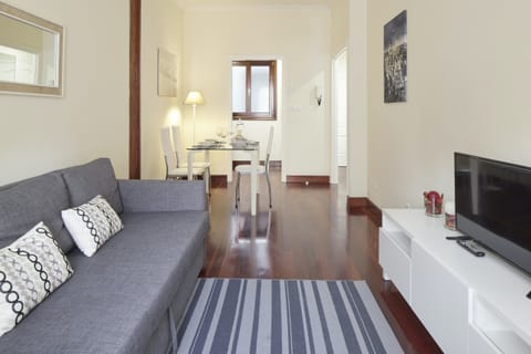 The Little White Cloud  Apartment in San Sebastian