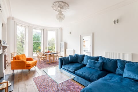 Victorian Minimalism Apartment in York