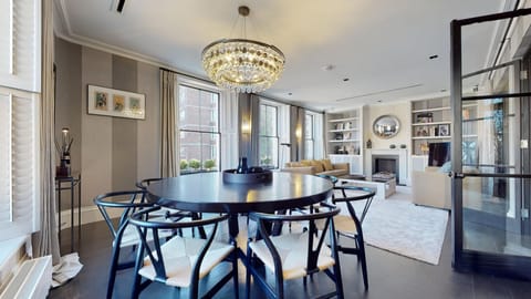 It's Chelsea, Darling  Apartment in City of Westminster