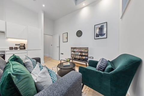 Kingston Keeper Apartment in Kingston upon Thames