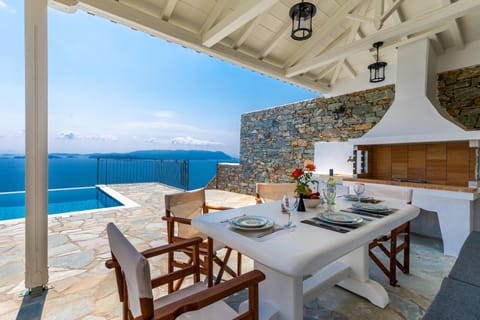 How Can I Resist You? Apartment in Sporades, Greece