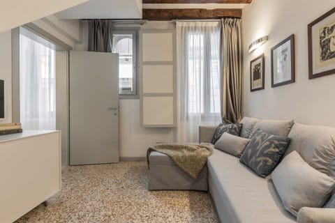 The Artist's Bolthole Apartment in Venice