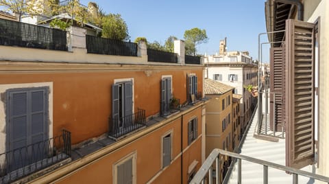 Lemon, Anise & Liquorice Apartment in Rome