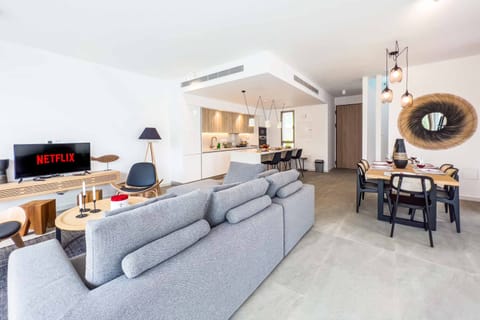 Cypriot Soul Condo in Paralimni