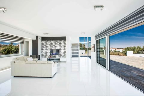 Star Vision Condo in Protaras