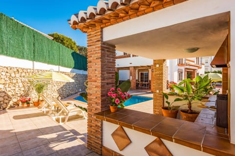 Terracotta & Fig Apartment in Nerja