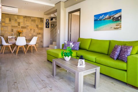 The Azure Aegean  Apartment in Crete
