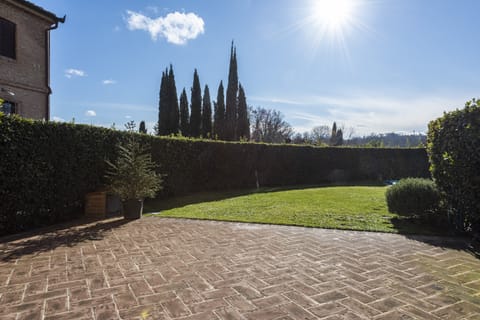 Medieval Lullabies Apartment in Tuscany